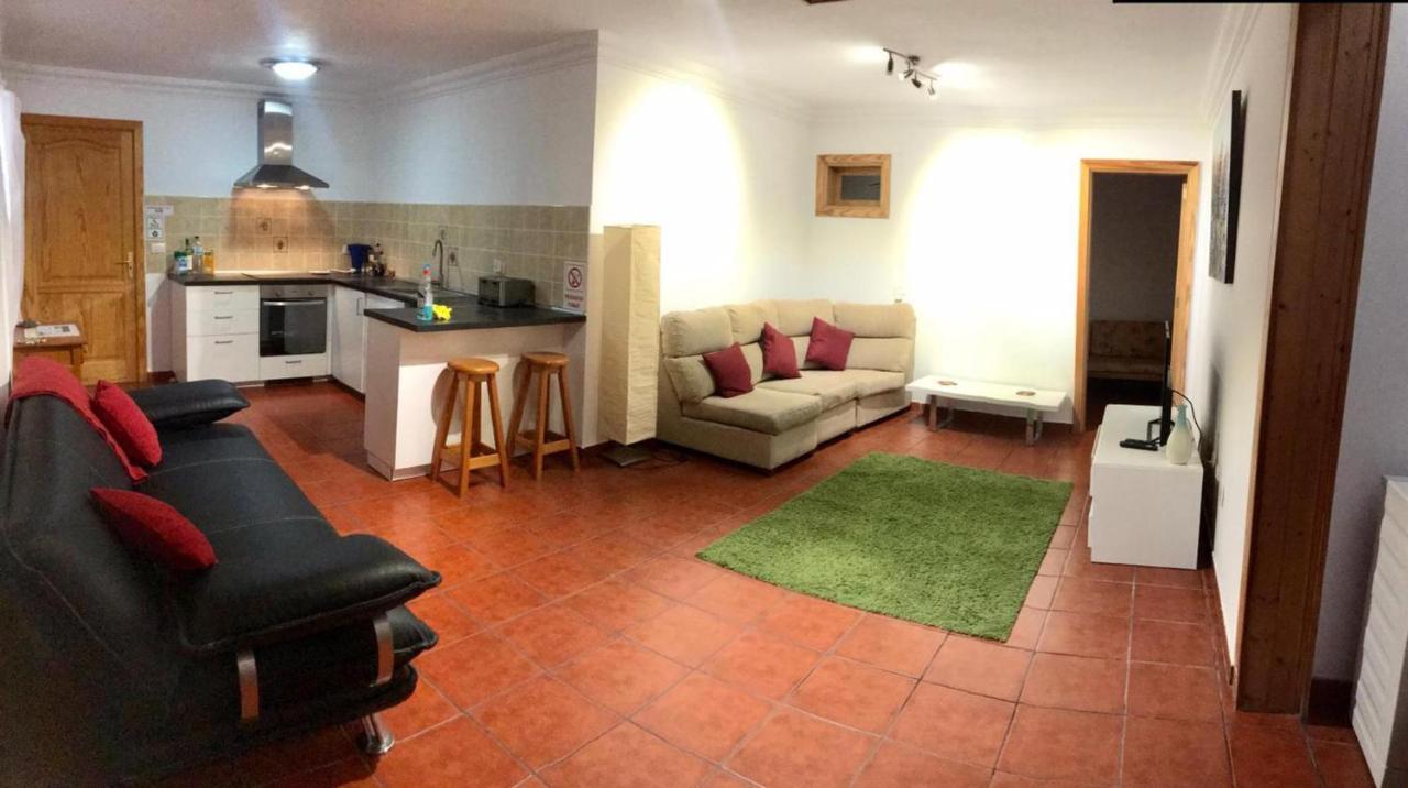 Basement Apartment Very Large Fantastic Location Коста Бланка Экстерьер фото